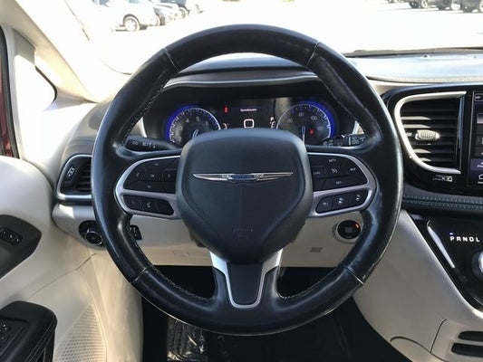 2021 Chrysler Pacifica Touring L in Vandalia, IL - Hosick Motors Inc