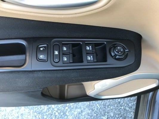 2017 Jeep Renegade Latitude 4x4 in Vandalia, IL - Hosick Motors Inc
